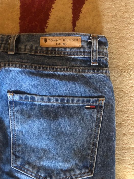 джинсы tommy hilfiger