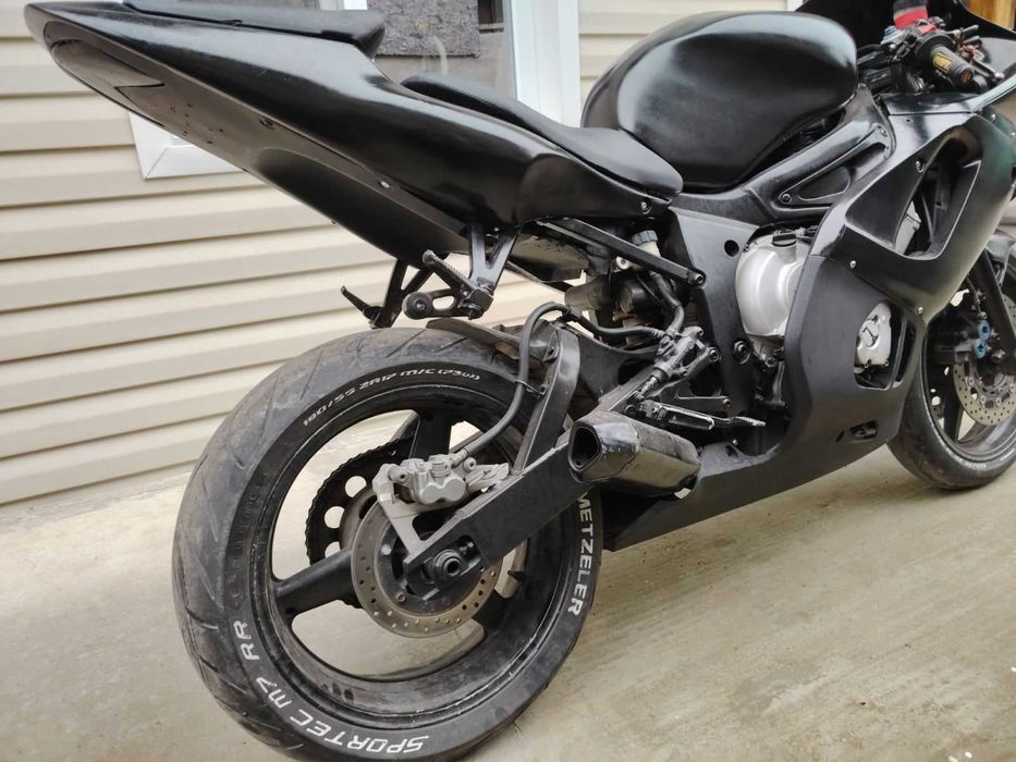 Yamaha YZF-R6 на части