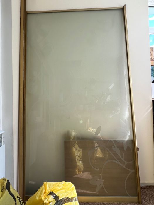 Дверь передвижная