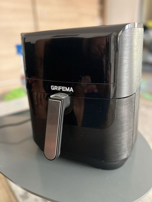 Vand friteuza air fryer grifema