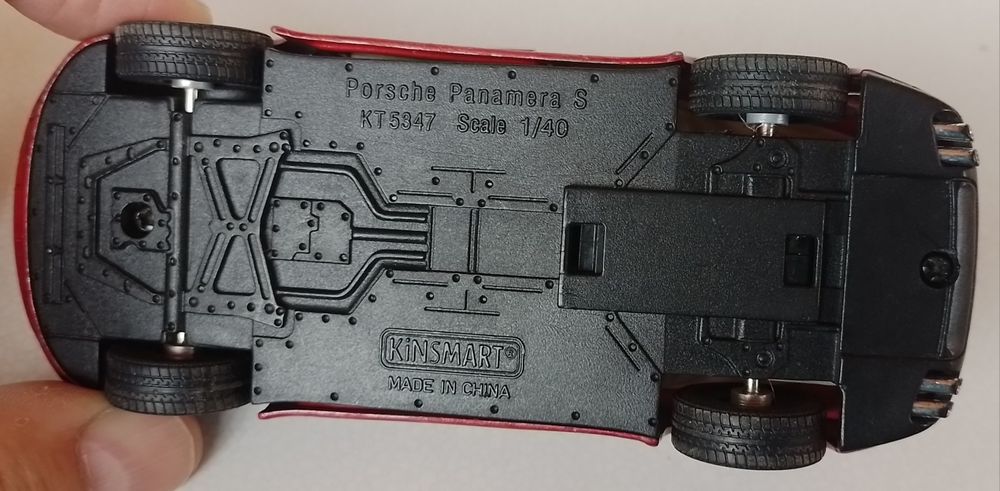 Porsche Panamera S, мащаб 1/40