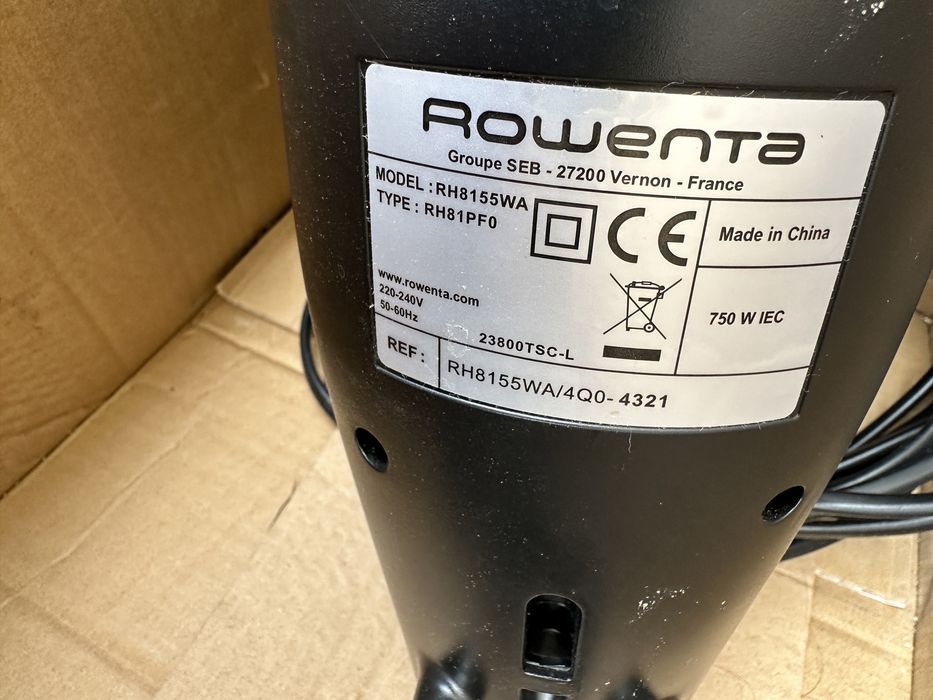 Aspirator vertical rowenta power extreme cyclonic