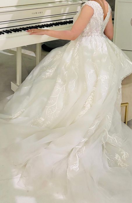 Rochie mireasa.
