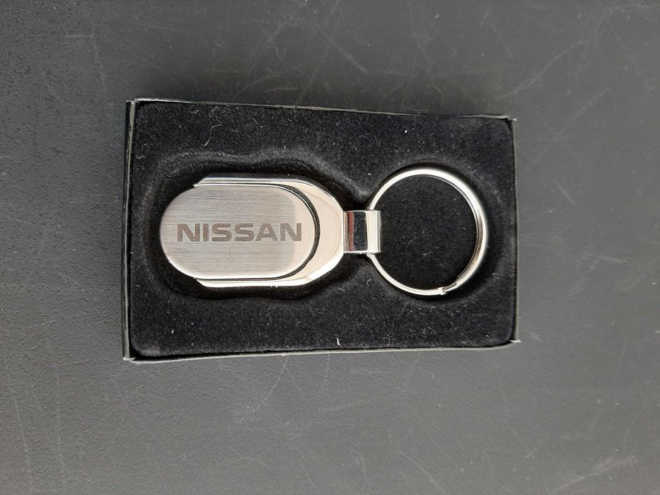 NISSAN ключодържател органайзер  значка тефтер щипка чаша
