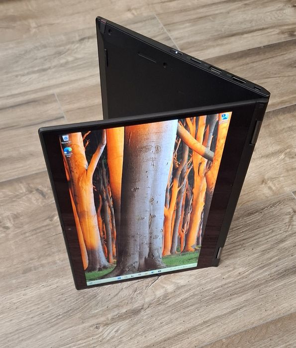 Лаптоп Lenovo ThinkPad X390 Yoga Touchscreen