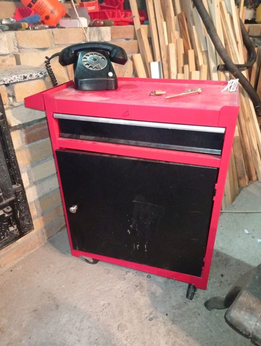 Dulap metalic scule  organizator diverse