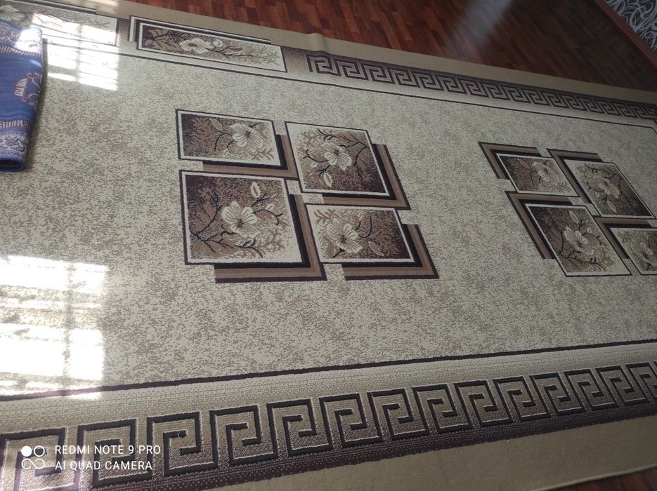 Ковер в идеальном состоянии