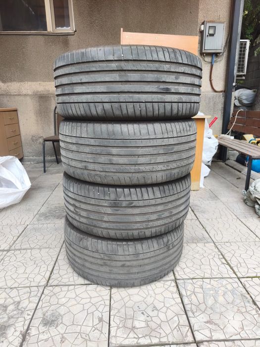 Продаются шины Michelin 275/40. R 20