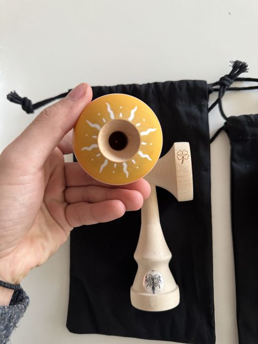 Tama Locked Studios Antiskid ( acelasi grip ca miguel) Kendama