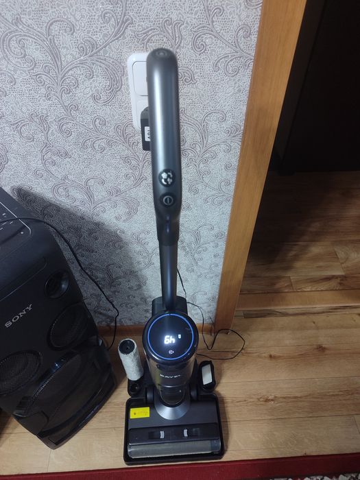 Продам пылесос моющий