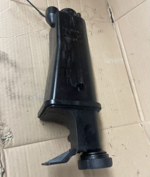 Бачек расширительный БМВ  х5..Е46..