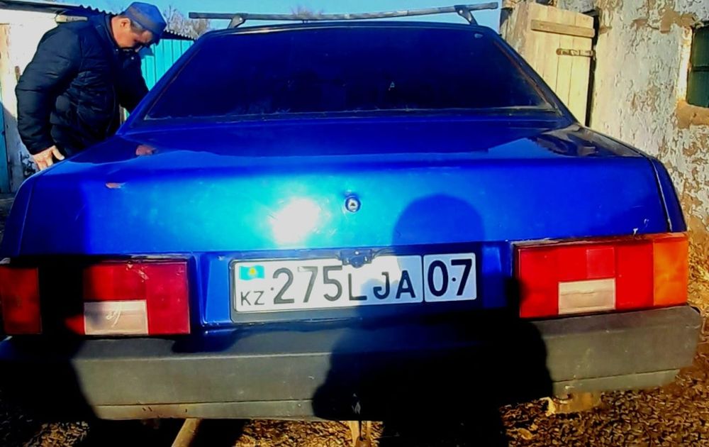 Продам машину ваз 99 го года выпуска