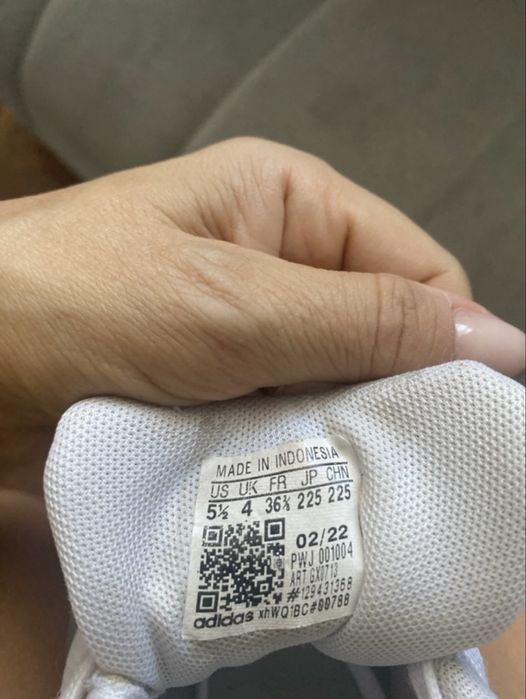 Vand adidass alb dama 35,5