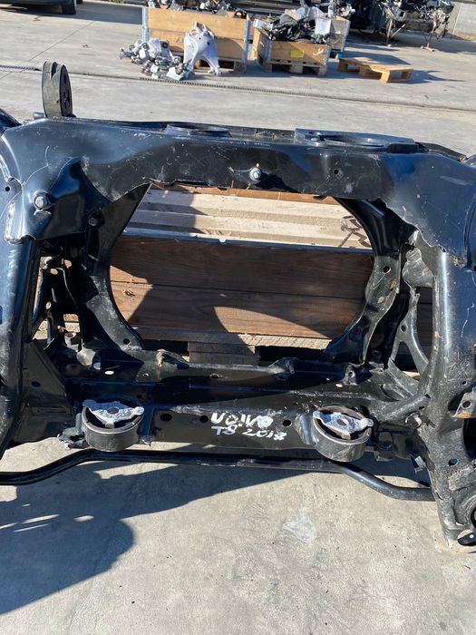 Punte spate cu perne VOLVO XC90 HYBRID 31476483