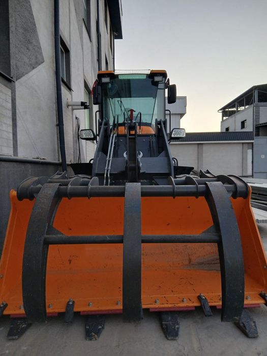 Фронтальный Погрузчик 942