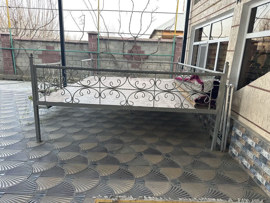 Тапчан 2.80 на 3.40