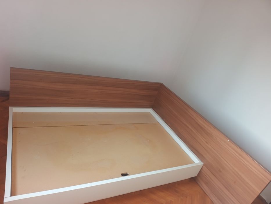 Pat 120/200 cu ladă depozitare.