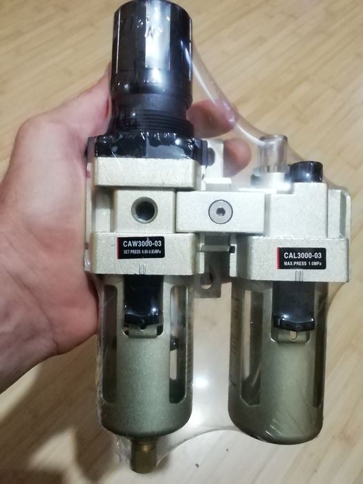 Filtru dublu aer comprimat, regulator și lubrificator