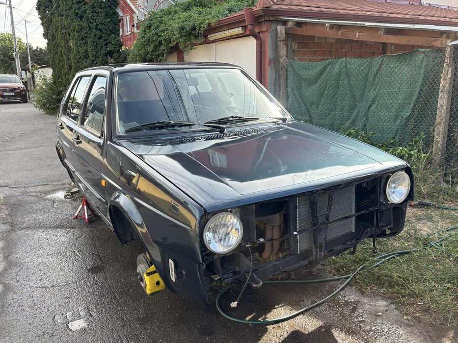 Голф 2 на гасти  купе с документи и гти мост