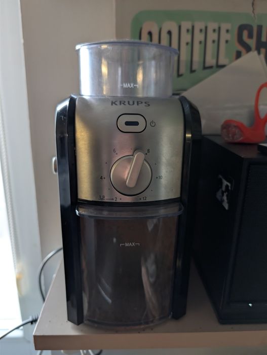 Espressor manual Delonghi plus râjniță