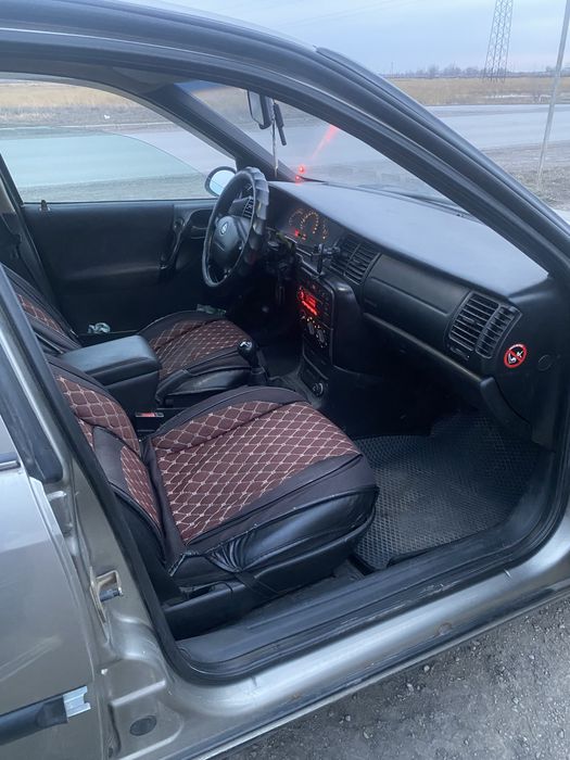 Опель вектра б 1,6