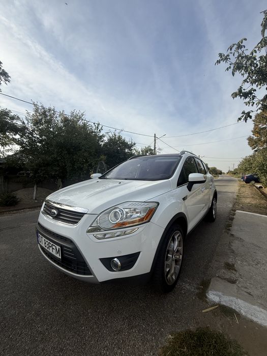 FORD Kuga 2012 — imagine 2