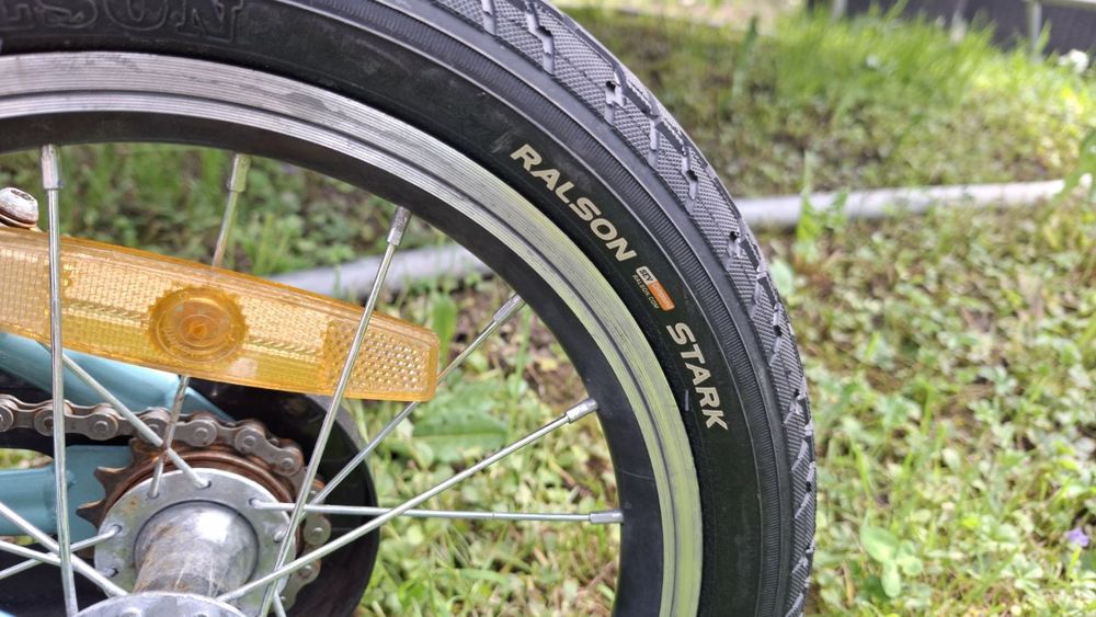 Продавам детско колело Makani bentu 14"