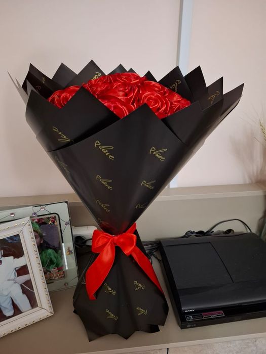 Букет из атласных  лент