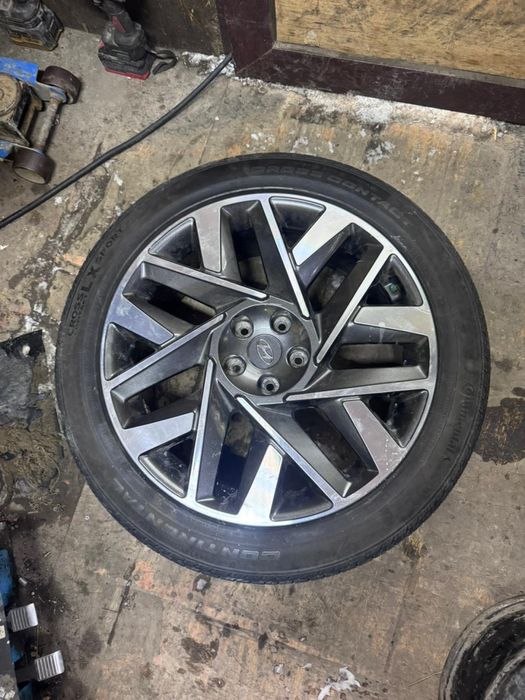 Продается покрышка