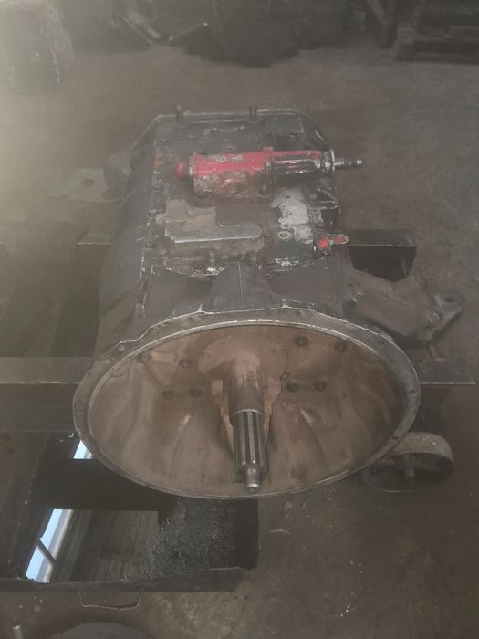 Продам кпп EATON