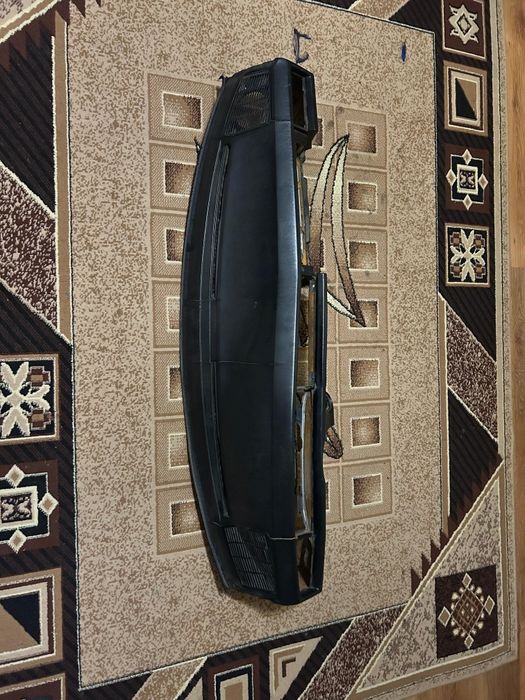 Продам  панель (торпеду)