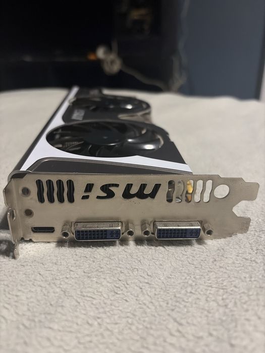 Vand placa video MSI inca foarte buna pentru gaiming