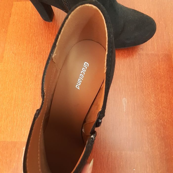 Рокля и обувки за повод