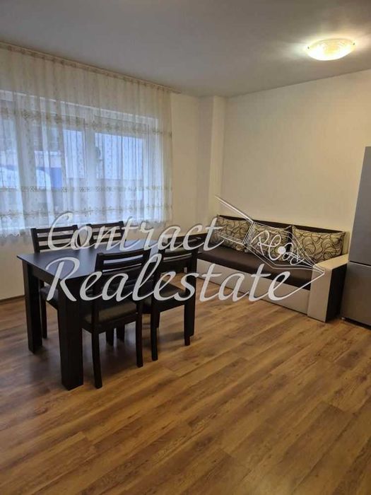 Дава се под наем Двустаен апартамент в Варна, Цветен квартал - 60 кв.м за 423.81 € - Снимка #1