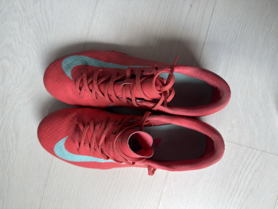 Футболни Обувки : Nike Mercurial Vapor 16 Academy TF