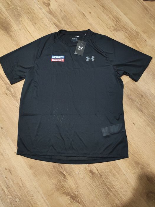 Tricou Under Armour subțire mărimea XL