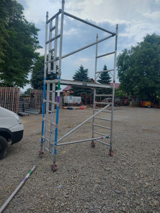 Schela de aluminiu mobila pentru interior