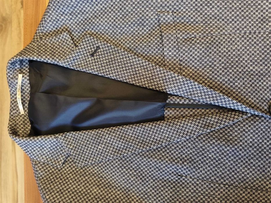Vand sacou marca Bigotti, marimea S/M, starte foarte buna