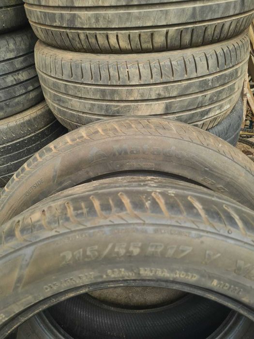 Продам два баллона летней резины  215  55 R 17
