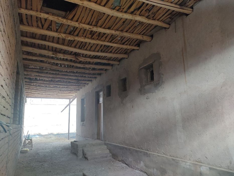 Срочно продается дом в Бостонлик тумани