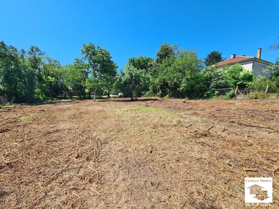 116266 Урегулиран парцел, равен и с правилна форма, за продажба в с. Самоводене