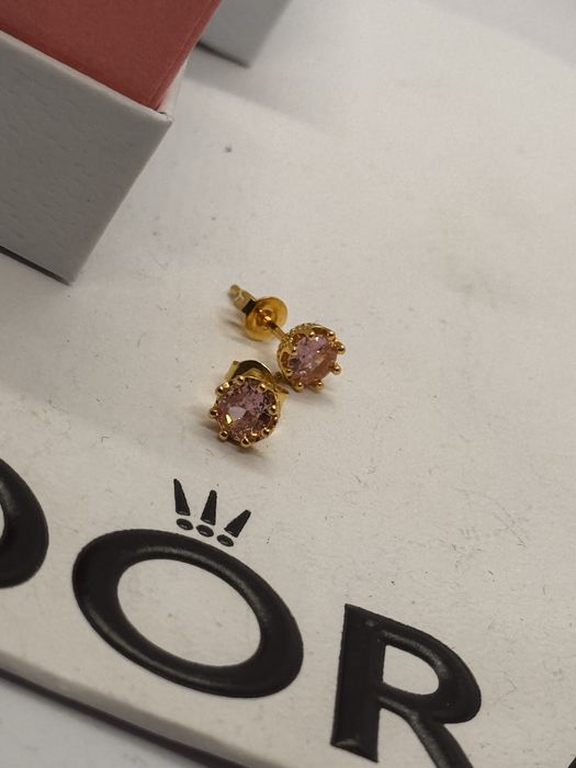 Пандора обеци Pandora