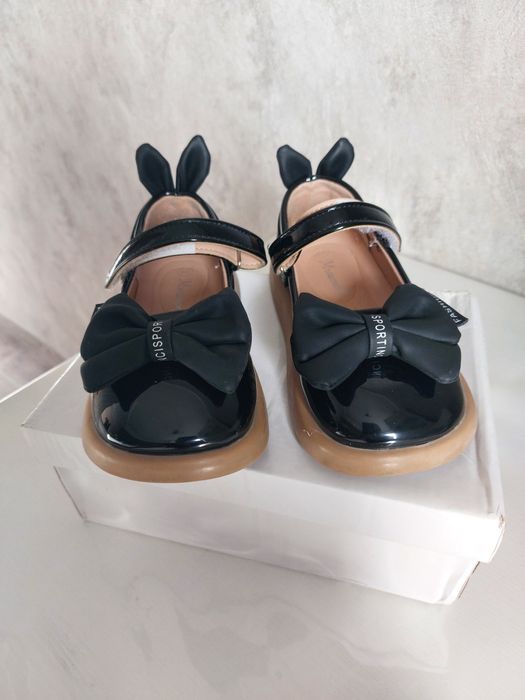 Туфли на девочку 29р