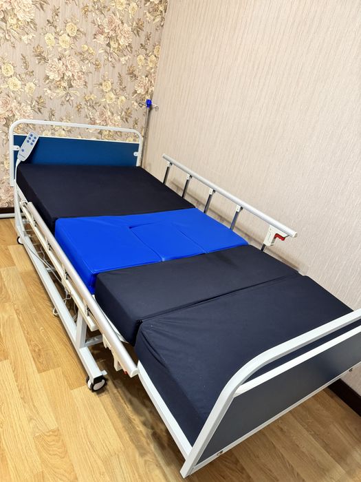 Кровать медицинская