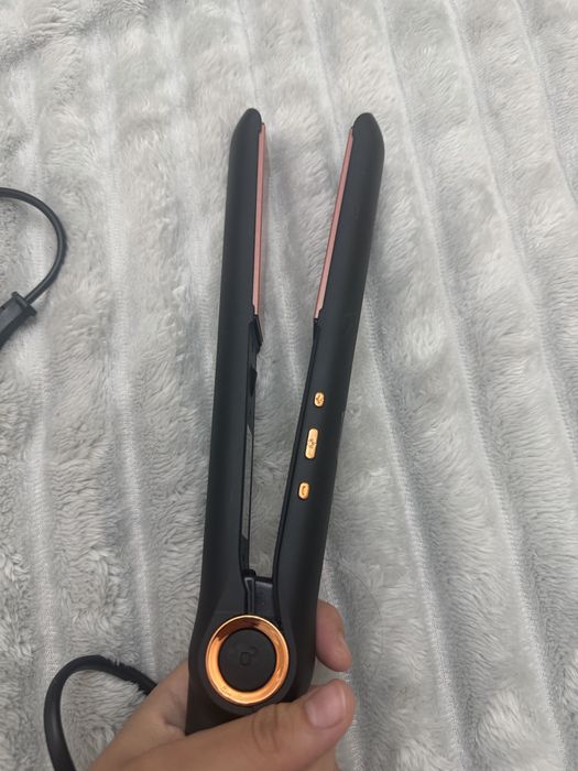 Выпрямитель для волос