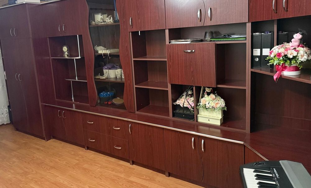 Închiriez apartament