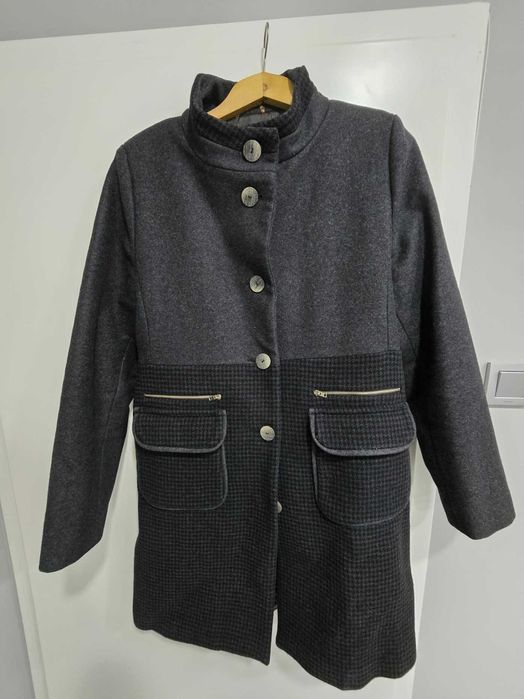 Стилно дамско дизайнерско палто