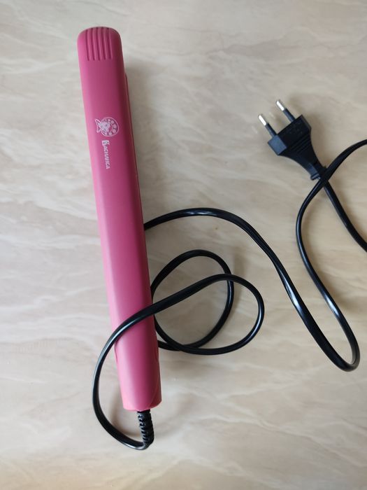 Продам щипцы для выпрямления волос