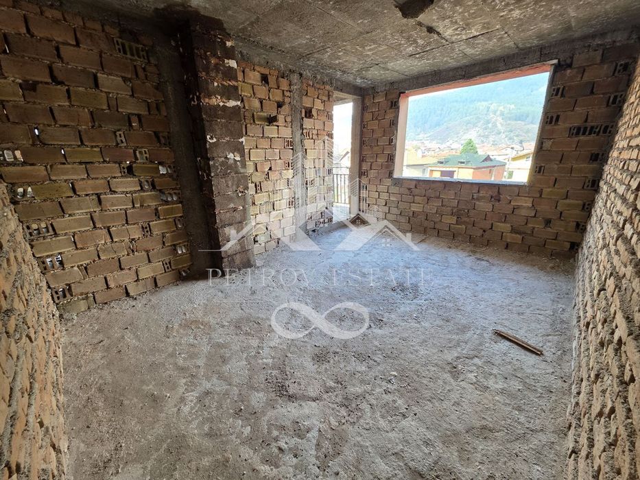 4-стаен в Пазарджик, област-гр.Велинград площ 128 цена 77500