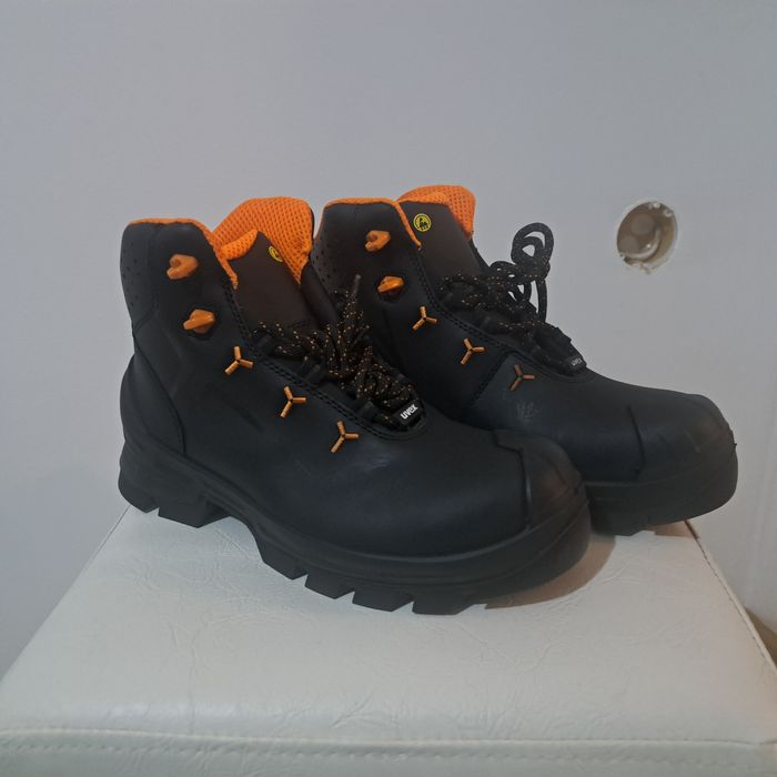 Uvex работни обувки с метално бомбе